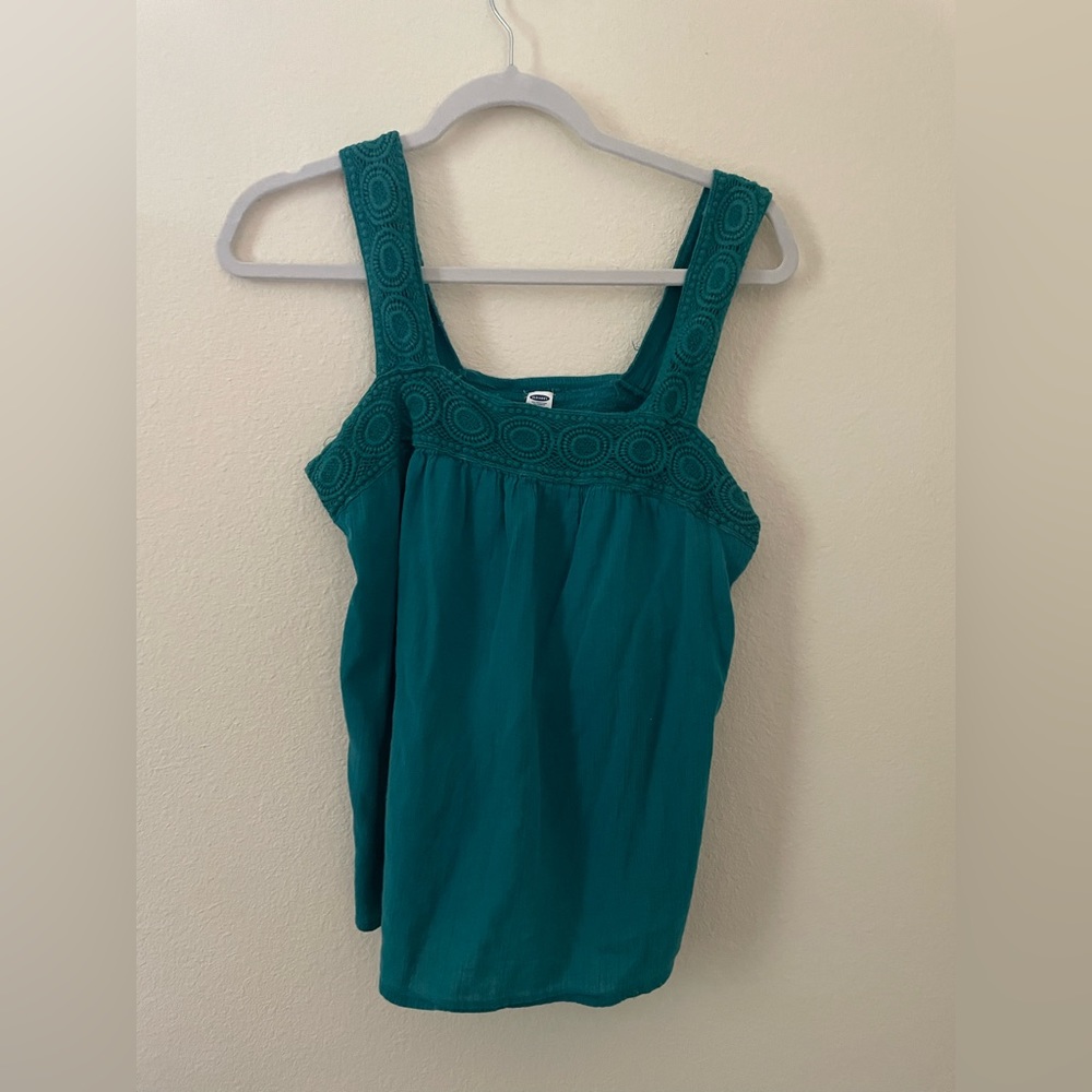 Old navy blouse